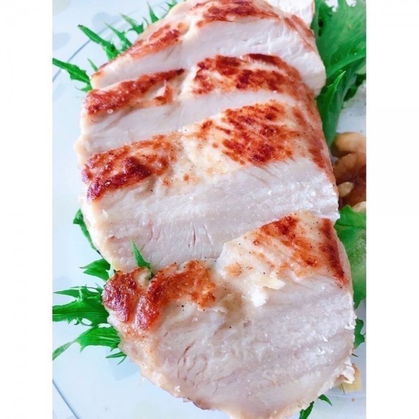 真空包台灣國產香蒜清胸肉(雞胸去皮去骨)550g 雞胸肉 低溫烹調 健身 高蛋白 減醣 生酮 低脂